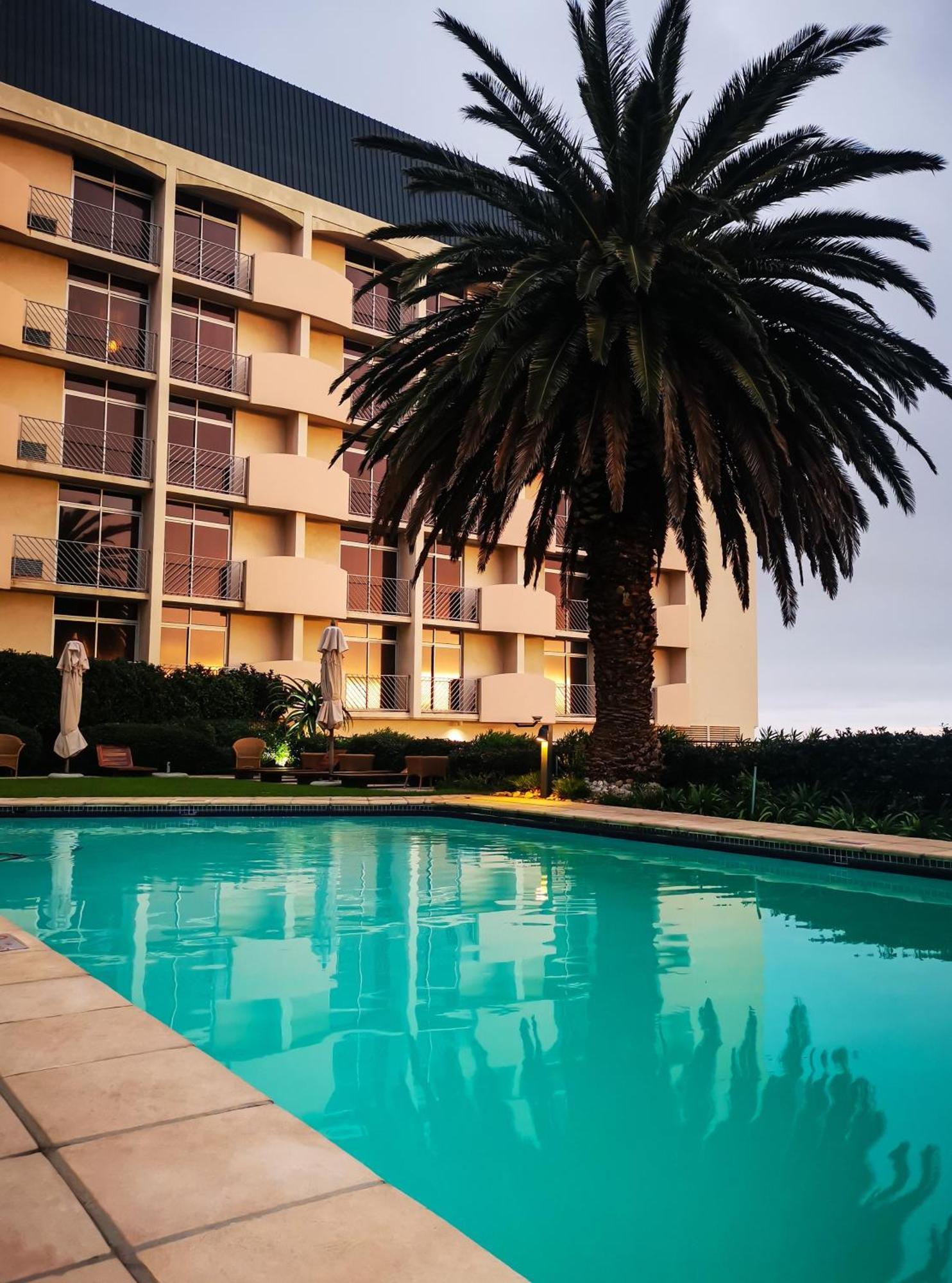 Garden Court Nelson Mandela Boulevard Kapsztad Zewnętrze zdjęcie